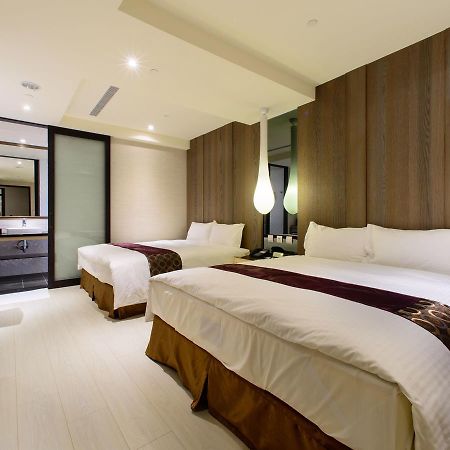 Stay Hotel - Taichung Zhongqing Екстер'єр фото
