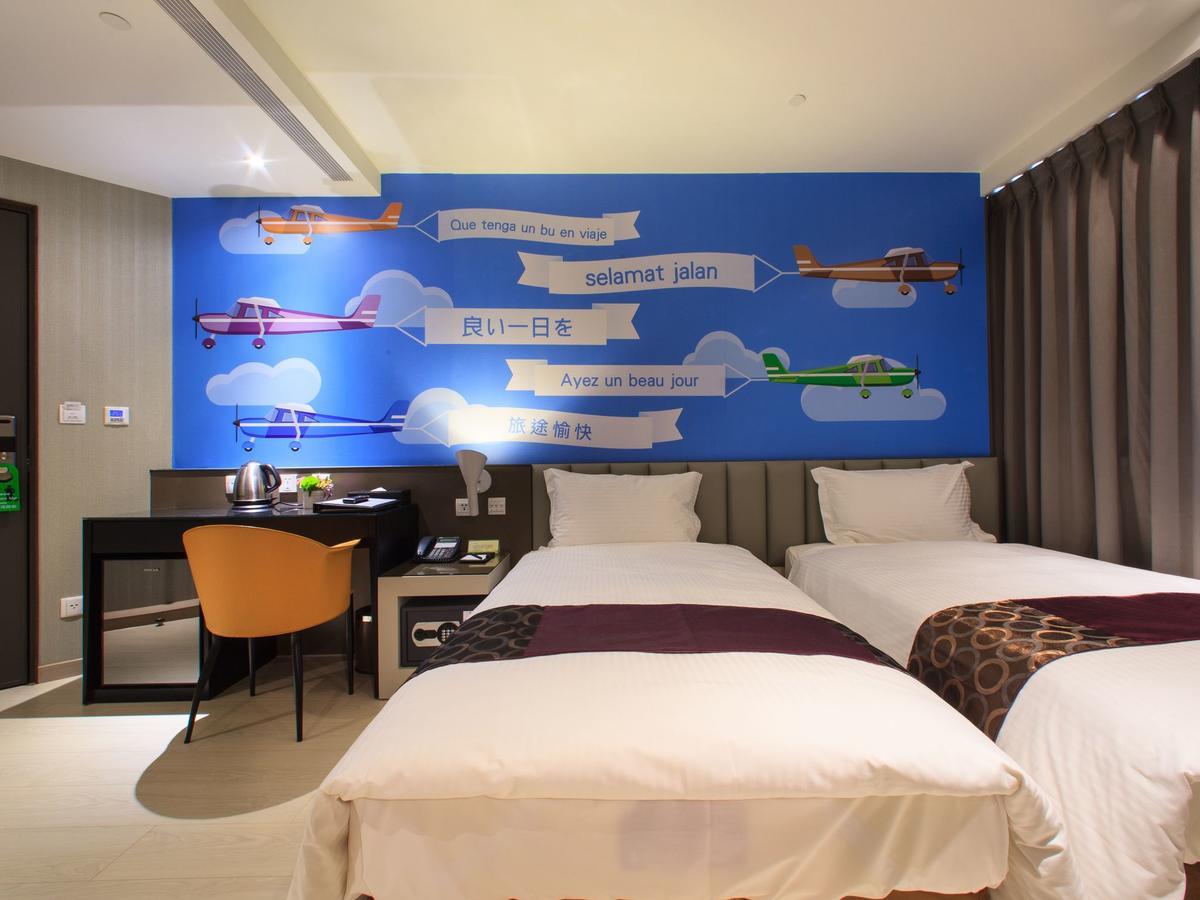 Stay Hotel - Taichung Zhongqing Екстер'єр фото